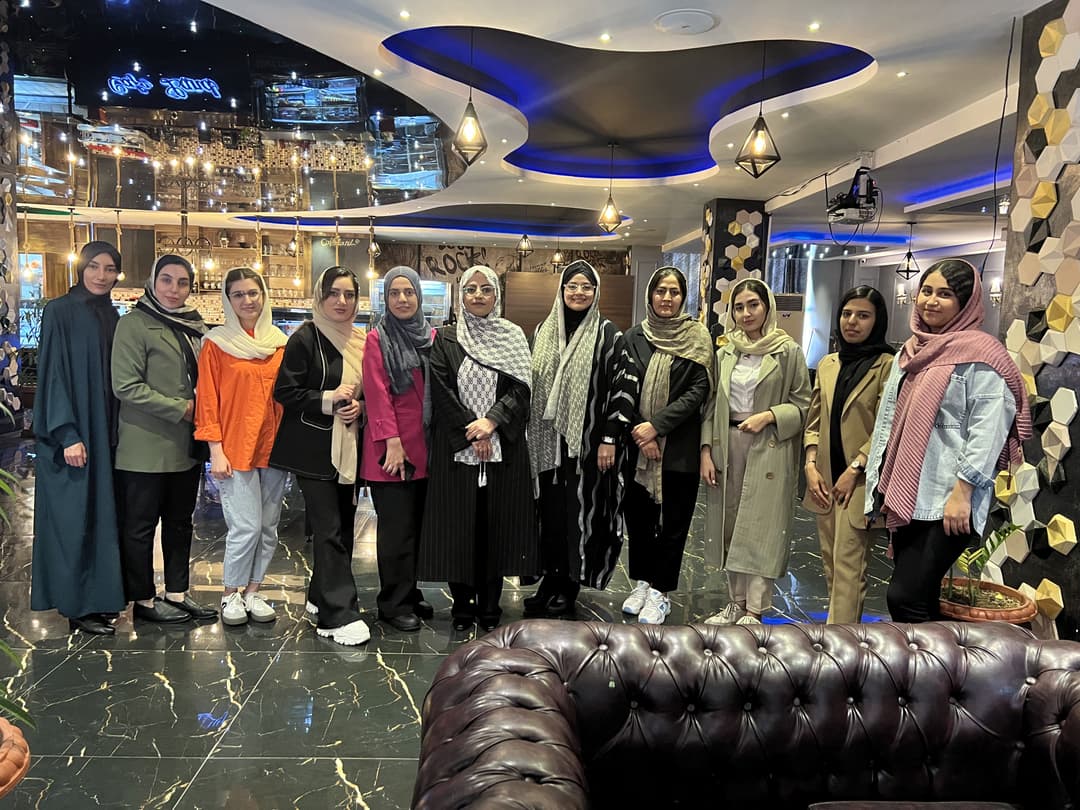 آموزشگاه زبان کارا